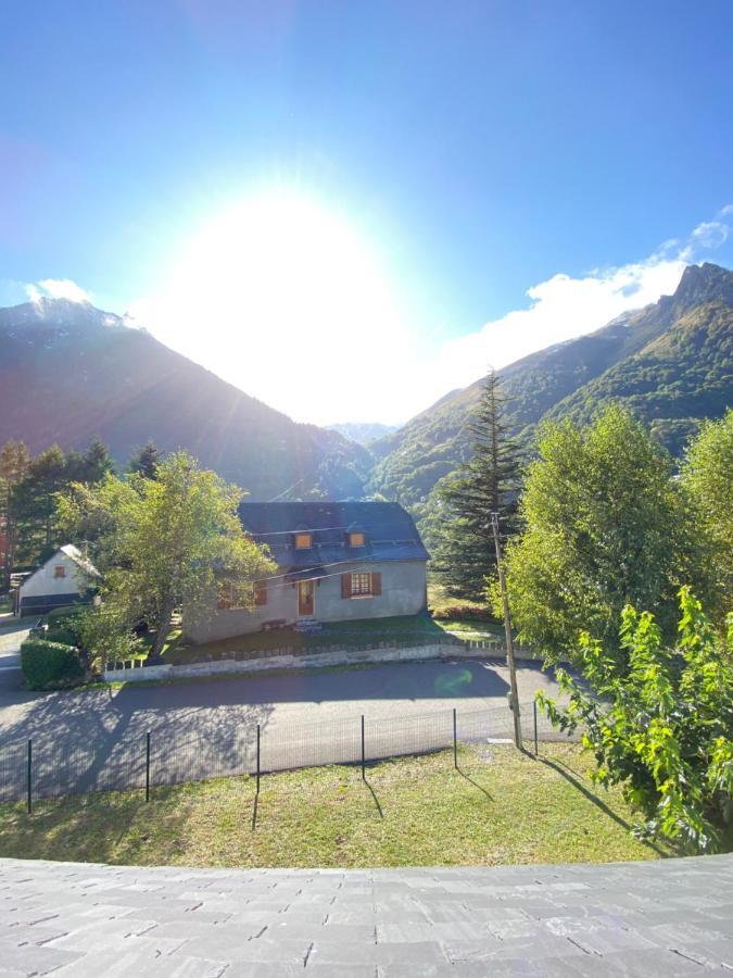 Joli Chalet 60M2 Proche Du Centre. Parking. Balcon 코트레 외부 사진