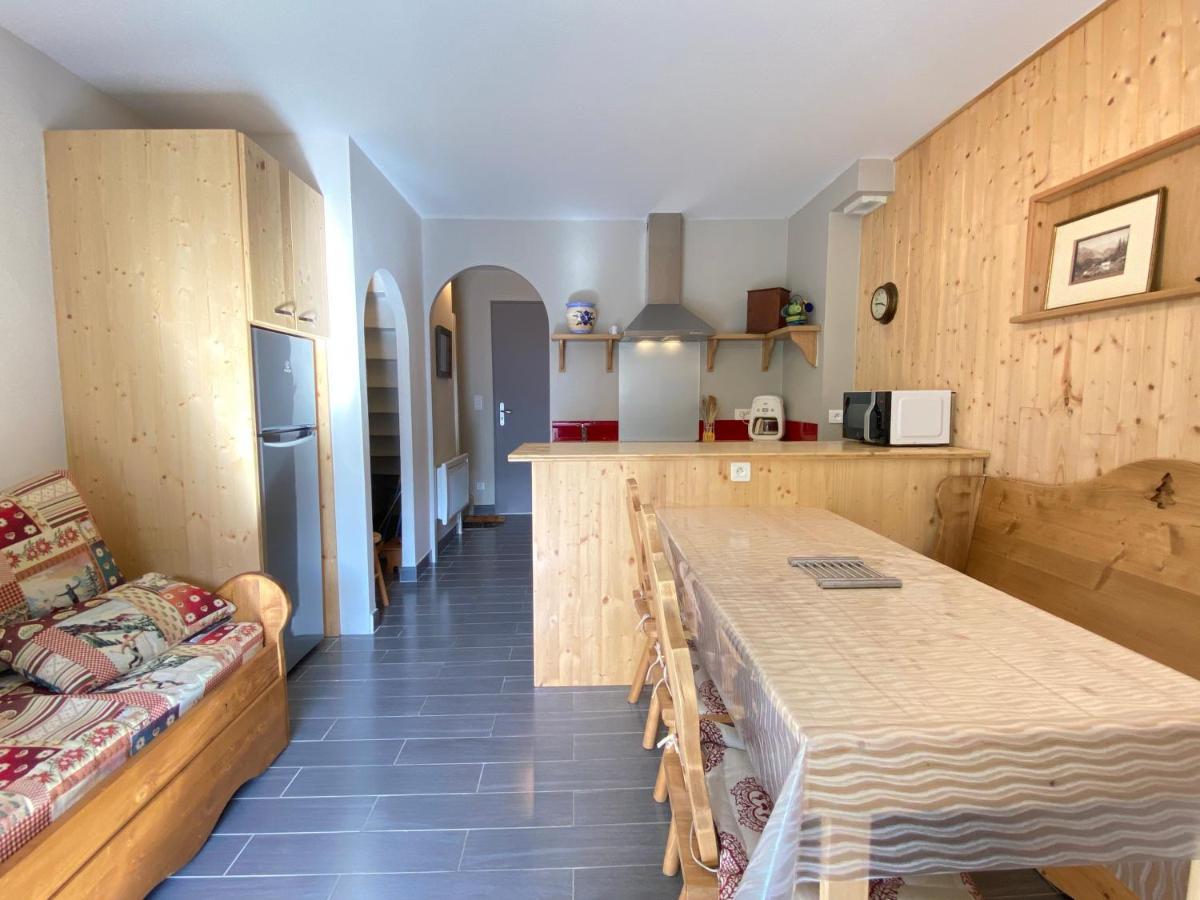Joli Chalet 60M2 Proche Du Centre. Parking. Balcon 코트레 외부 사진