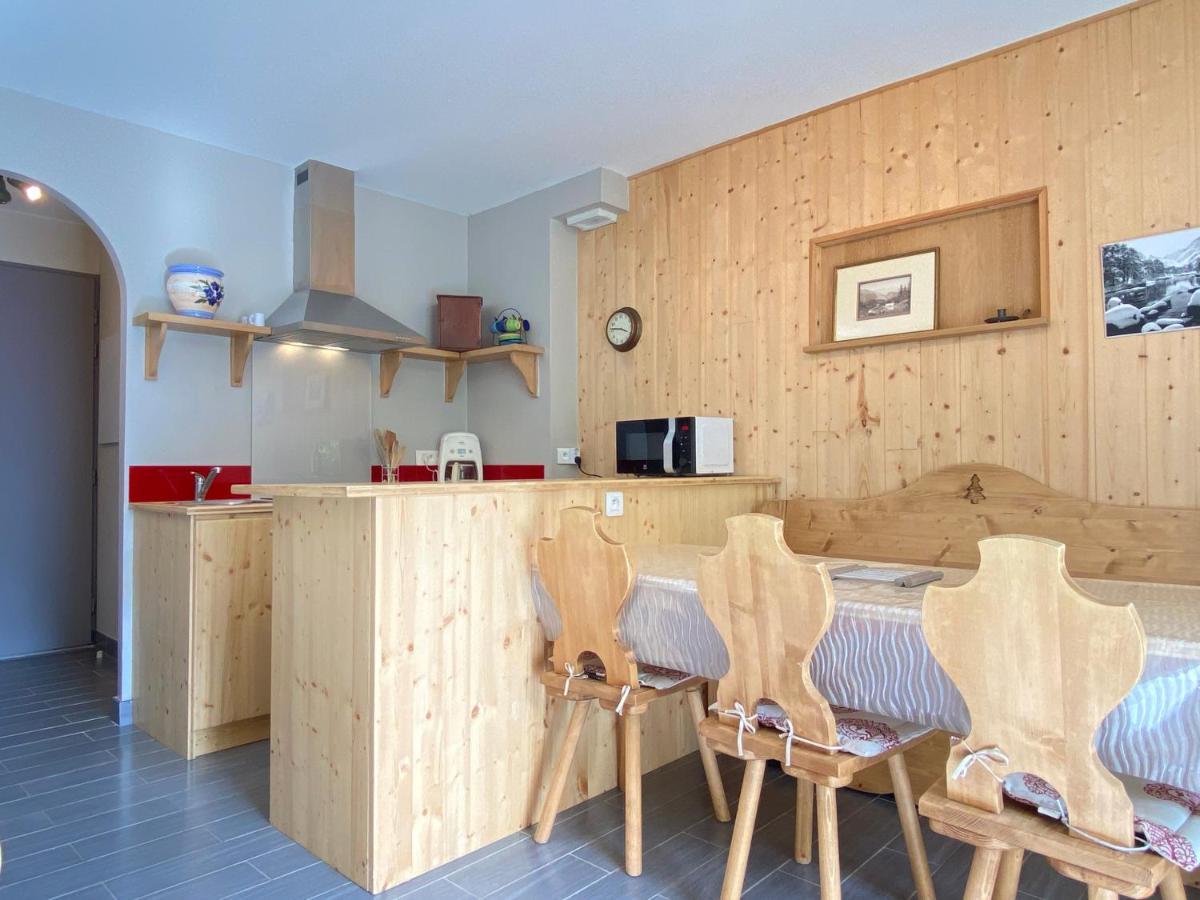 Joli Chalet 60M2 Proche Du Centre. Parking. Balcon 코트레 외부 사진